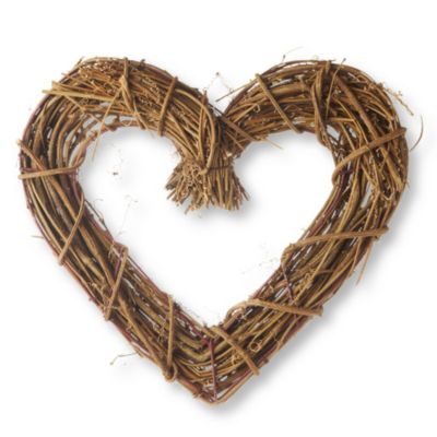 GISELA GRAHAM Natural twig heart wreath