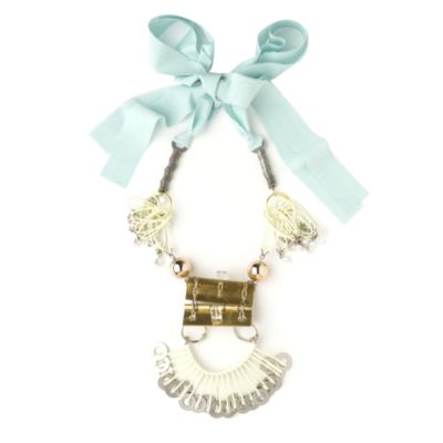 Cluster necklace
