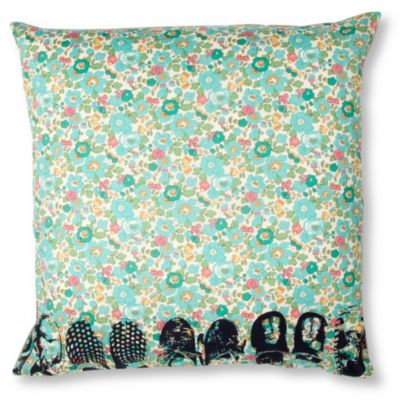 LA CERISE SUR LE GATEAU Baby shoes Liberty cushion cover
