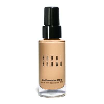 BOBBI BROWN Skin foundation SPF 15