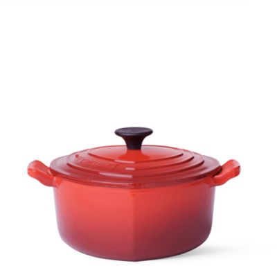 LE CREUSET Heart-shaped casserole dish