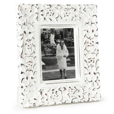 NKUKU Aster carved photo frame white