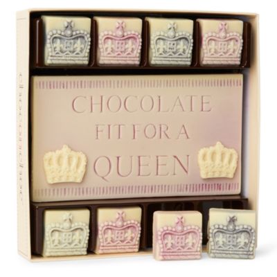 CHOCOLATE ON CHOCOLATE Diamond Jubilee Fit for a Queen chocolate box