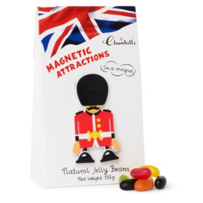 CHURCHILL'S Jelly beans and London guard magnet gift bag 135g