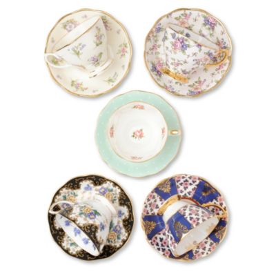 ROYAL ALBERT 1900&ndash;1940 teacup and saucer set