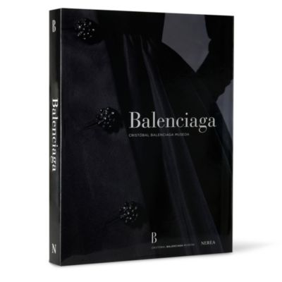 BOOKSHOP Balenciaga by Pierre Arizzoli-Clemental and Miren Arzalluz