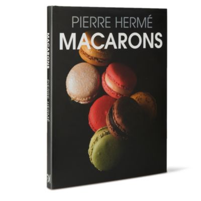 BOOKSHOP Macarons by Pierre Herme