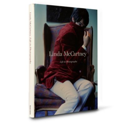 BOOKSHOP Linda McCartney: Life in Photographs