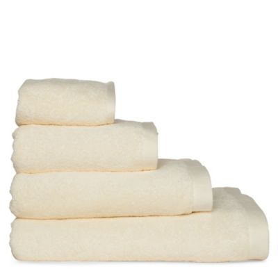 SELFRIDGES Retreat towels cream